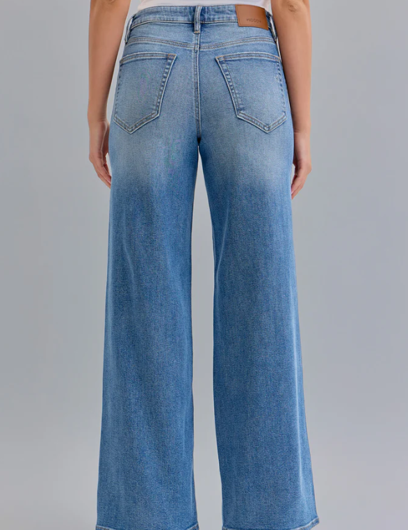 Wide Leg Nori Jeans