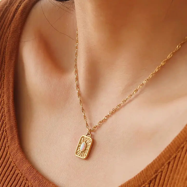 Elaine 18K Necklace