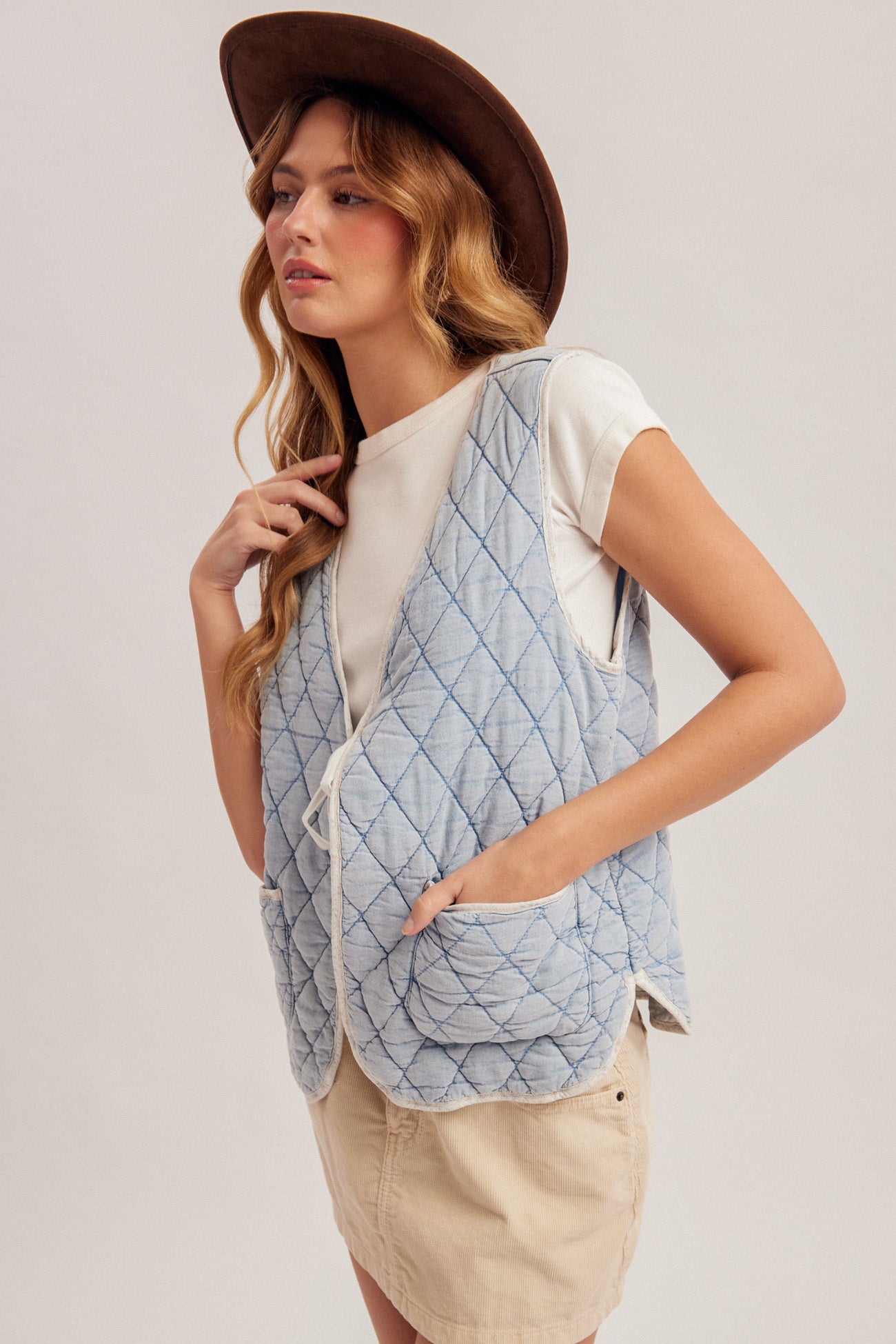 Thea Vest